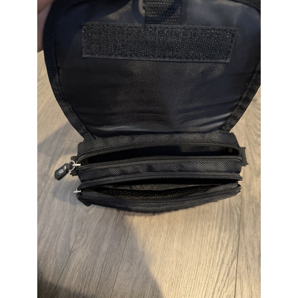 Nintendo DS Lite Carrying Case Black - Picture 3 of 5